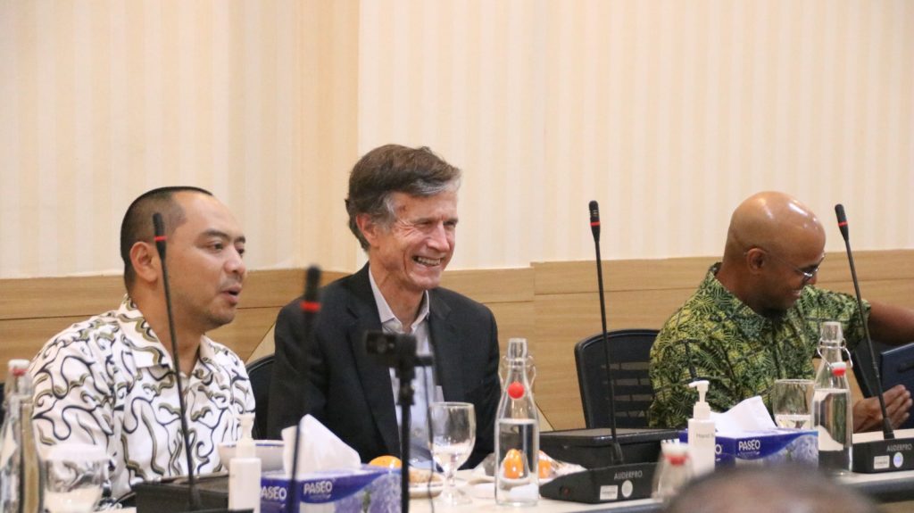 Sektor Kehutanan Indonesia Miliki Peran Strategis Dalam Mendukung Pertumbuhan Ekonomi Nasional