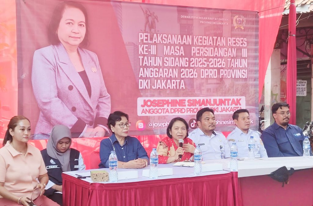 Reses DPRD DKI Josephine Simanjuntak Dihiasi Reog, Warga Sampaikan Aspirasi