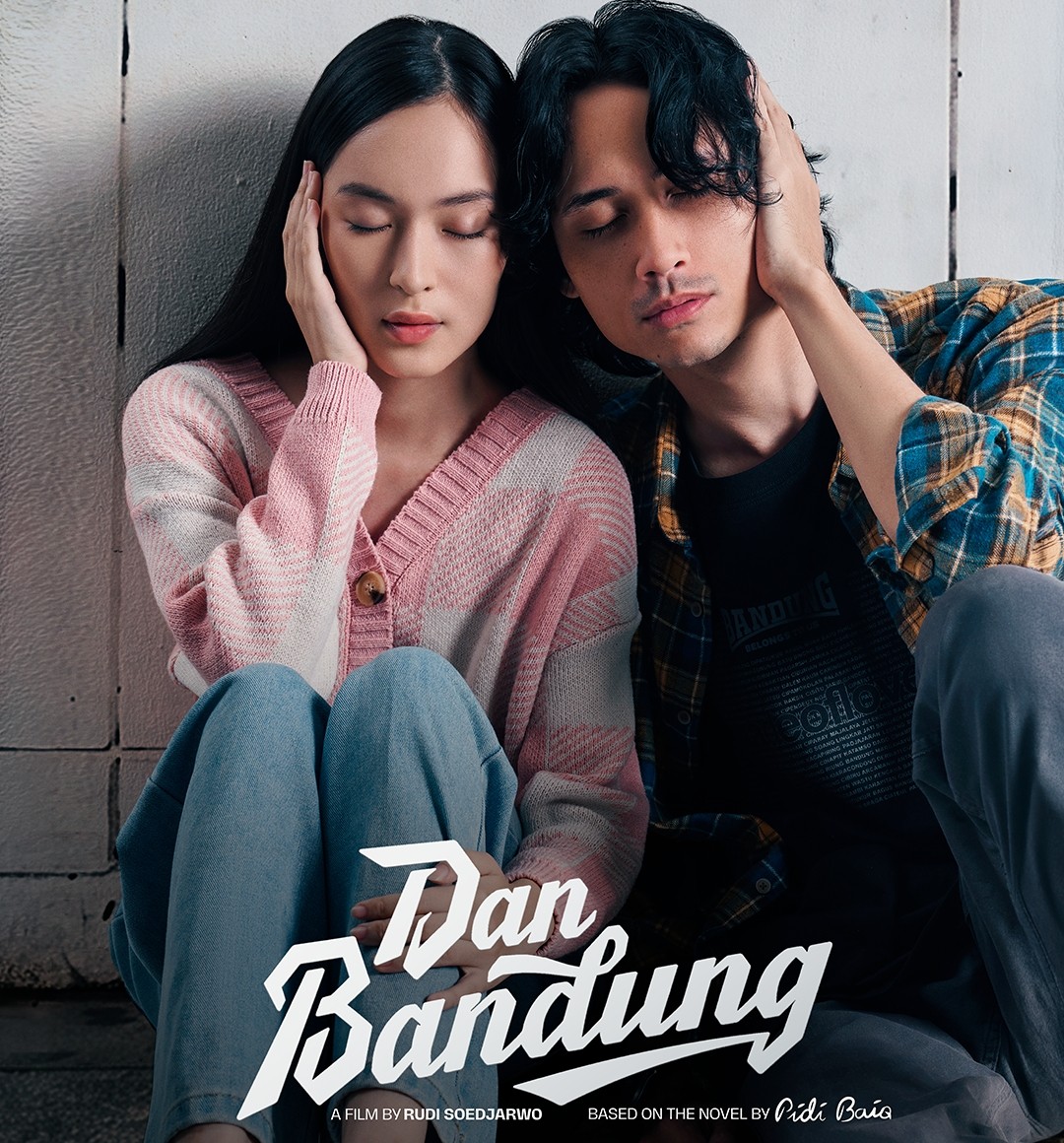 Film “Dan Bandung” Meredam Bisingnya Dunia di Bawah Jembatan Alun-alun Kota Bandung