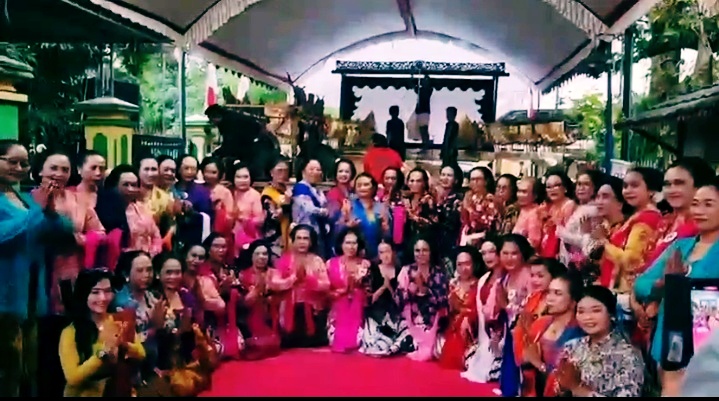 Jeng Mamik, Pelestari Wanita Bersanggul