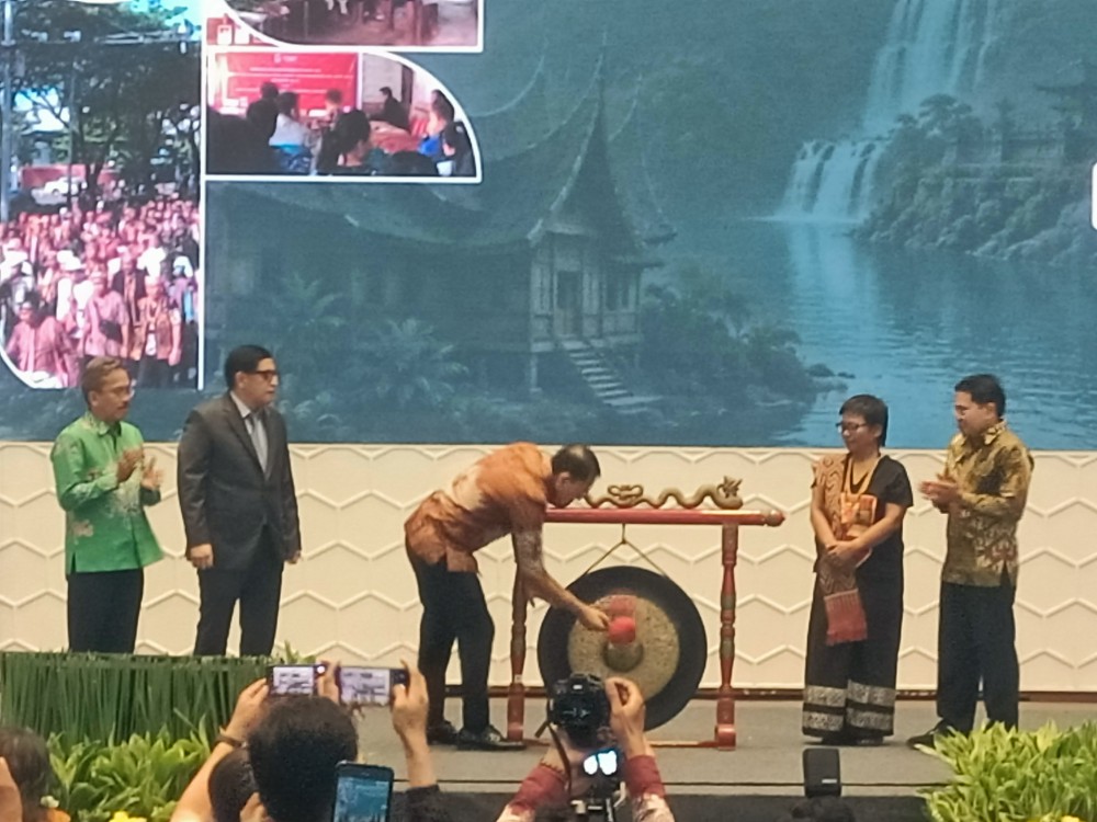 Menteri Kebudayaan Dukung Satu Data Masyarakat Adat dan Dorong Lahirnya UU Masyarakat Adat