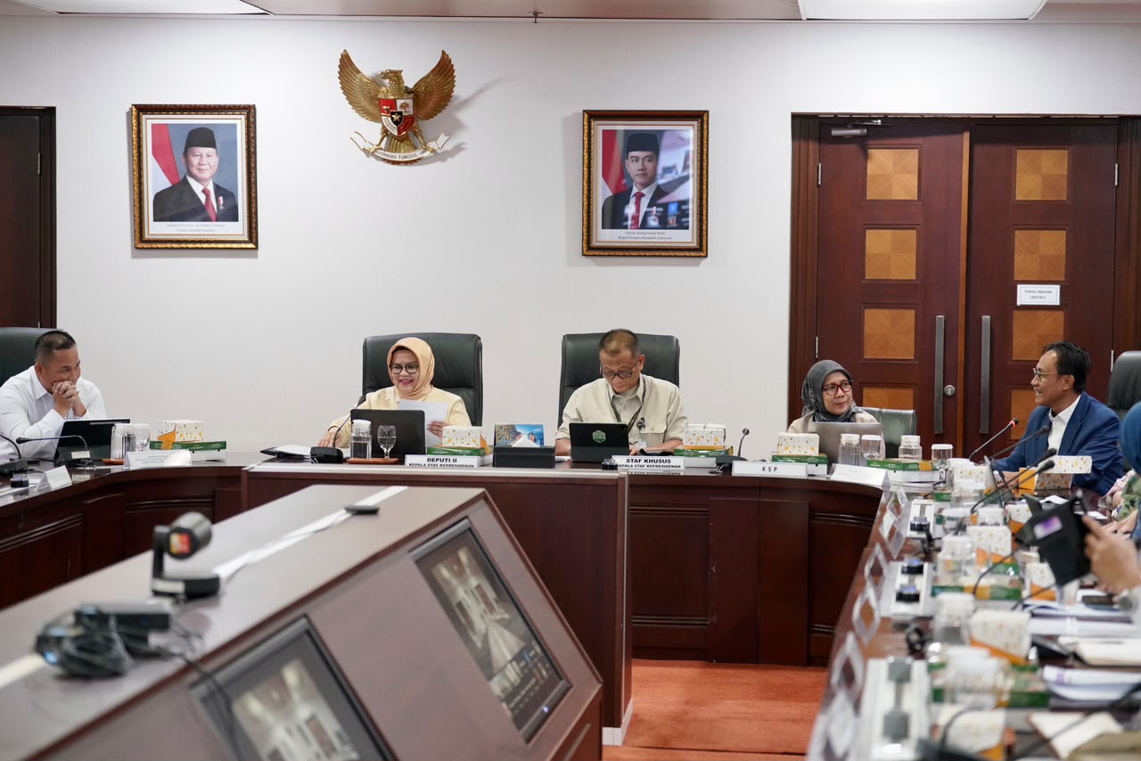 Wajib Halal Oktober 2026 Harga Mati, Istana Turun Kawal