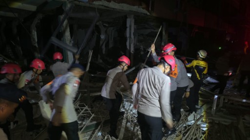 Brimob Polda Metro Jaya Gerak Cepat Tangani Ledakan di Pasar Cimanggis
